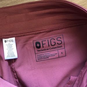 FIGS Women’s Mauve Zamora Jogger Scrub Pant